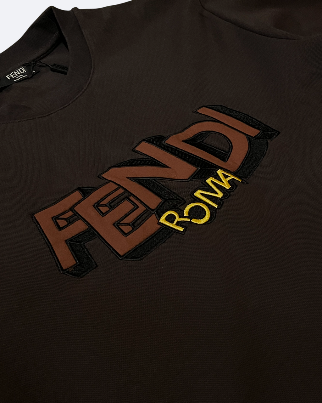 Fendi - 3D Logo Embroider T-Shirt - Dark Brown