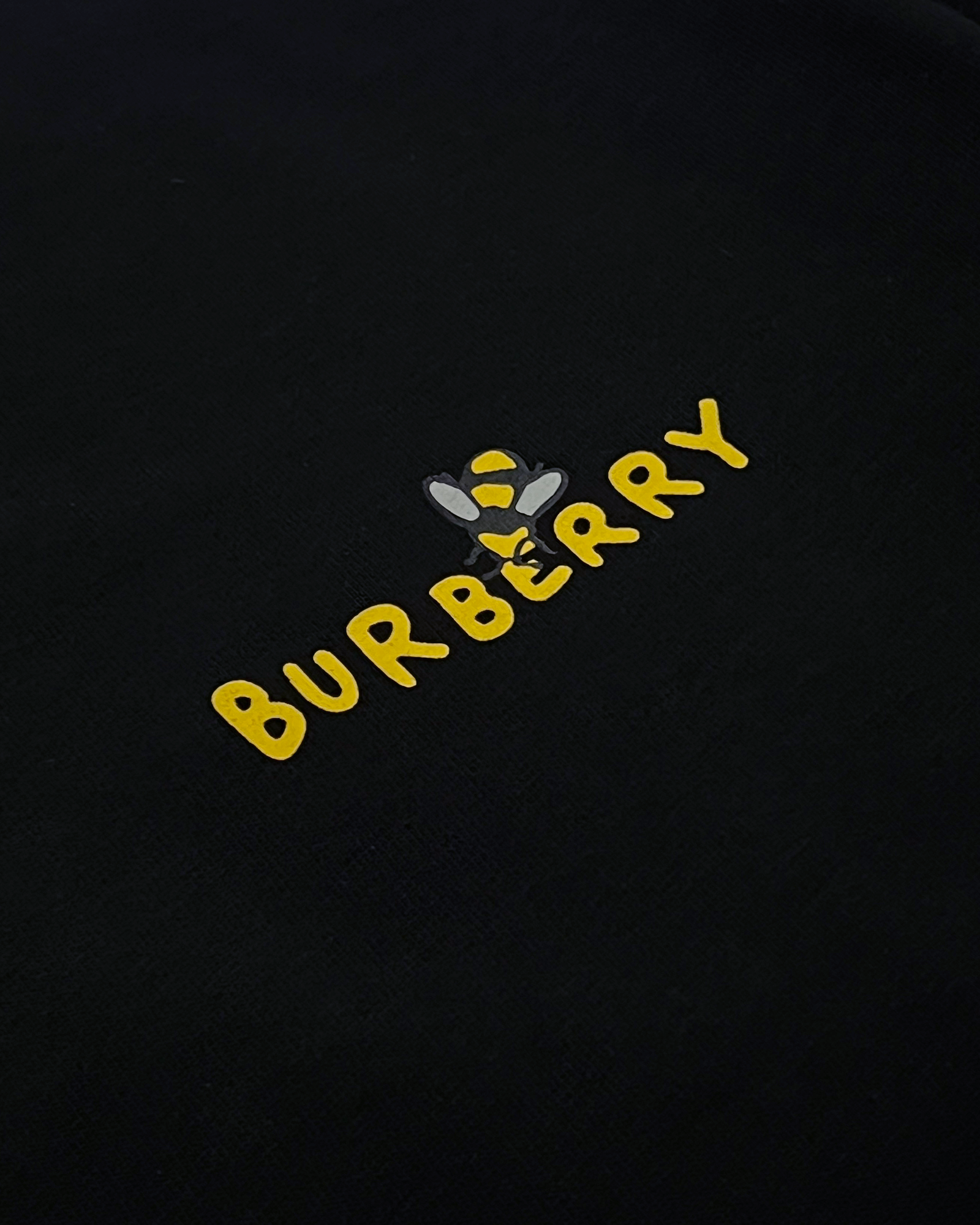 Burberry - Bee Graphic T-Shirt - Black