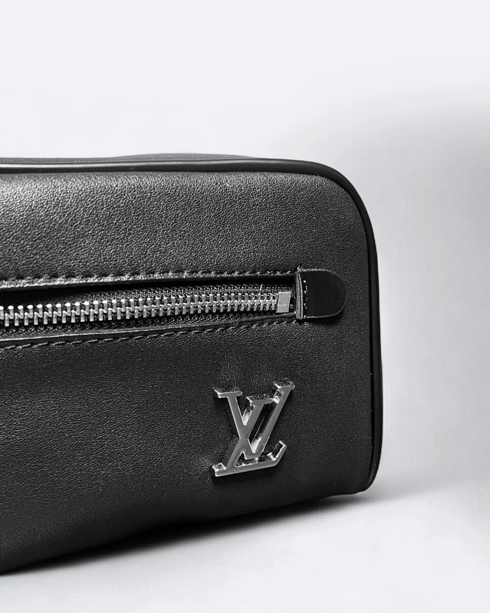 LVTN - Silver Monogram Hand Pouch Bag - Black