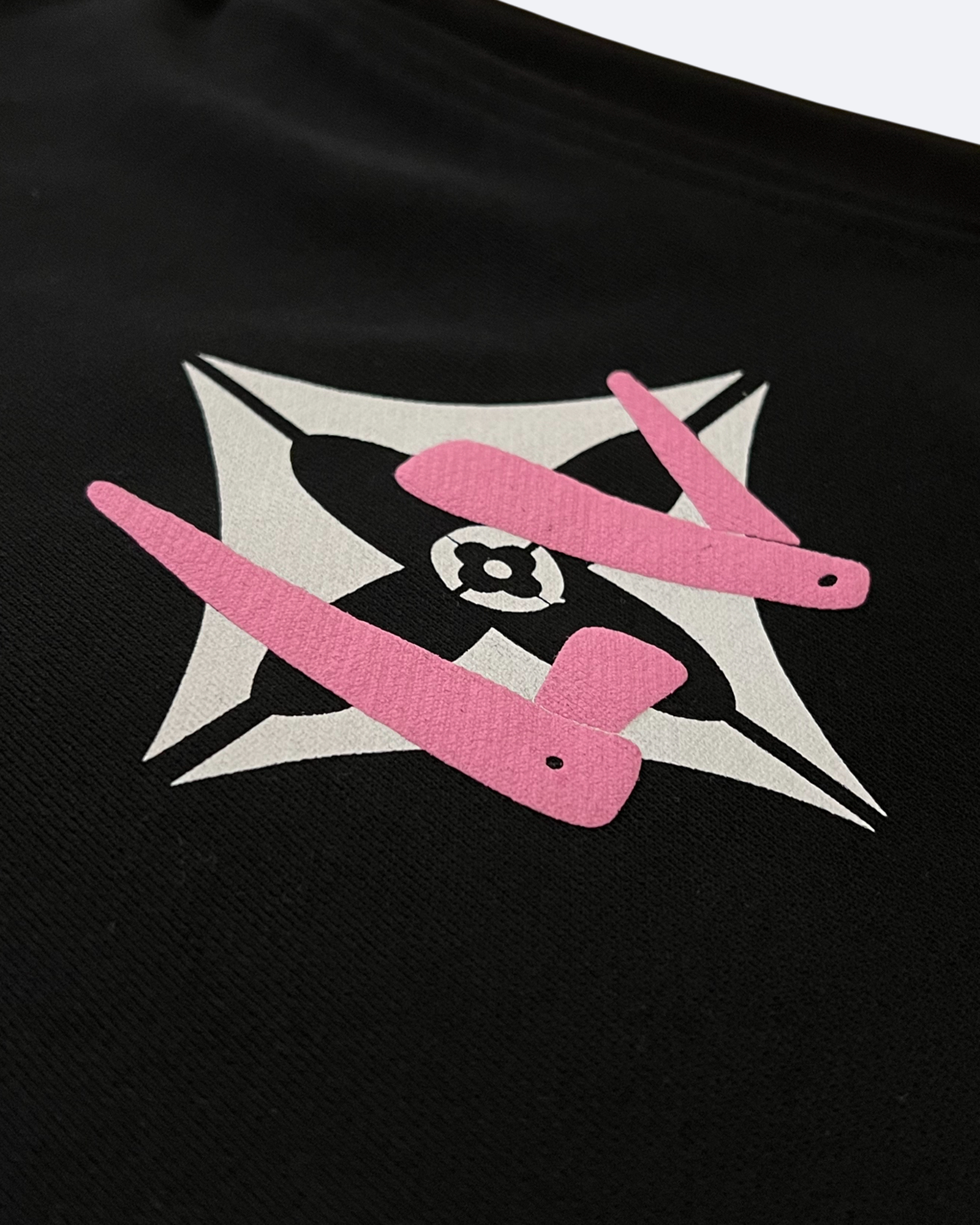 LVTN - Star Logotype Sweatshirt - Black