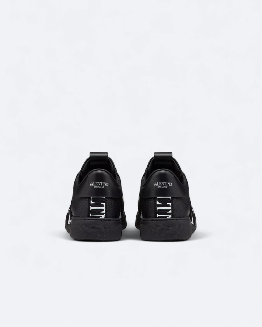 Valentino - Low-Top Calfskin Vl7N Sneakers - Black